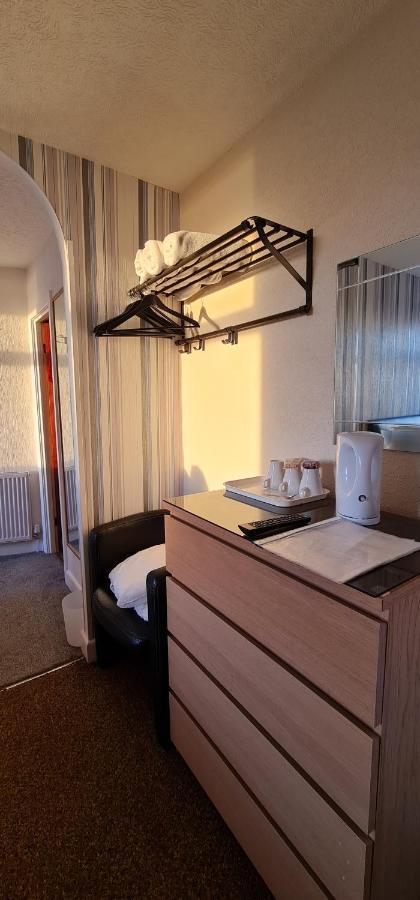 Hotel Ocean Bay Blackpool Exterior foto